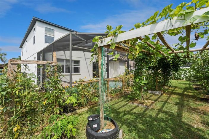 Image No.44-5 Bed House for sale
