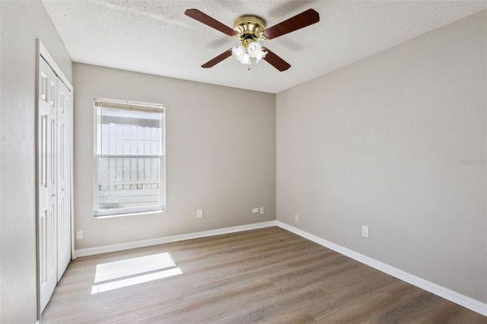 Image No.27-4 Bed House for sale