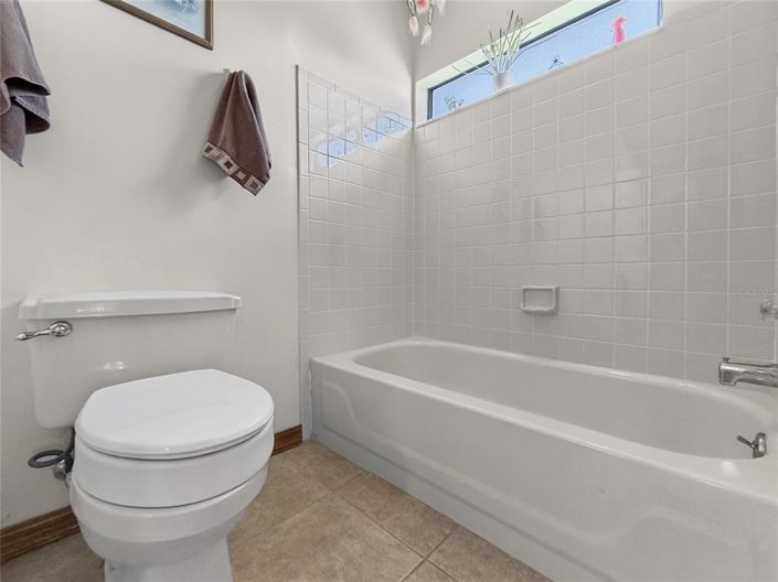 Image No.32-4 Bed House for sale