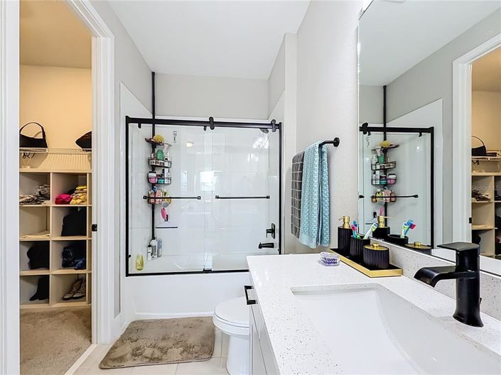 Image No.43-5 Bed House for sale