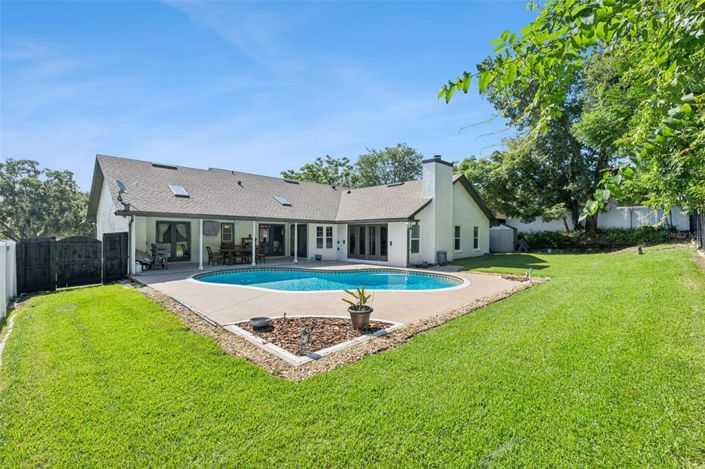 Image No.38-4 Bed House for sale