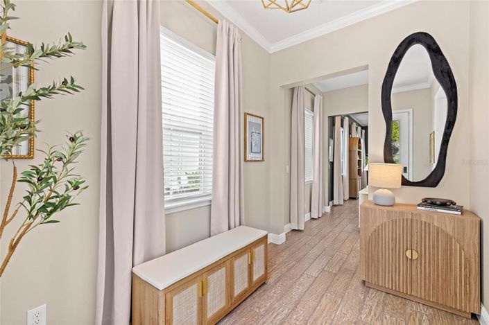 Image No.5-5 Bed House for sale