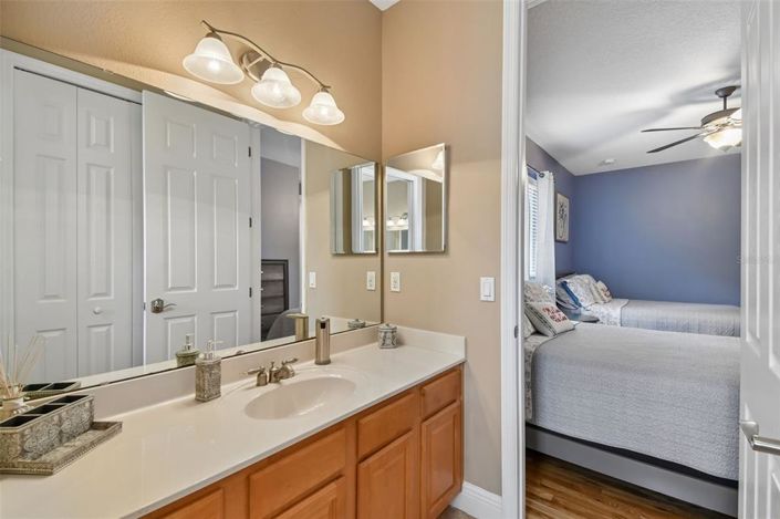Image No.39-5 Bed House for sale