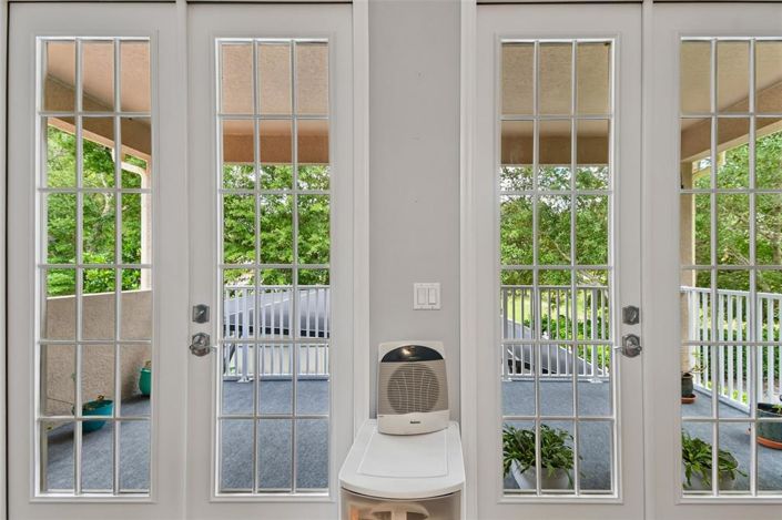 Image No.50-5 Bed House for sale