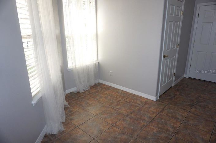 Image No.25-3 Bed Townhouse for sale