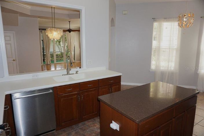 Image No.7-3 Bed Townhouse for sale