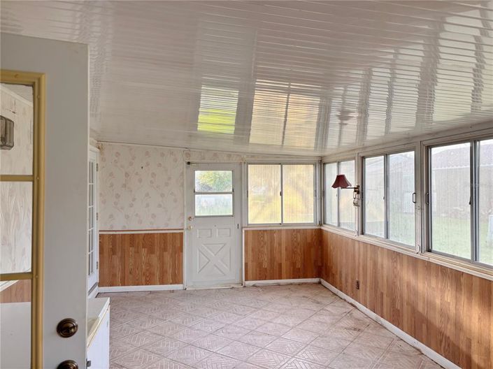 Image No.17-2 Bed House for sale