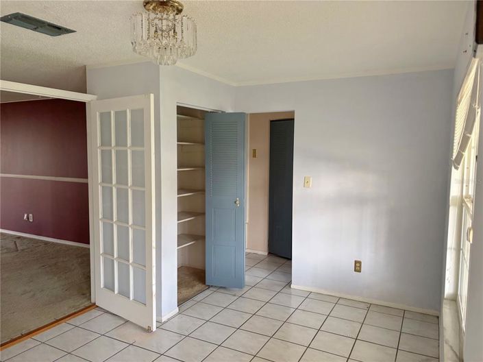 Image No.5-2 Bed House for sale
