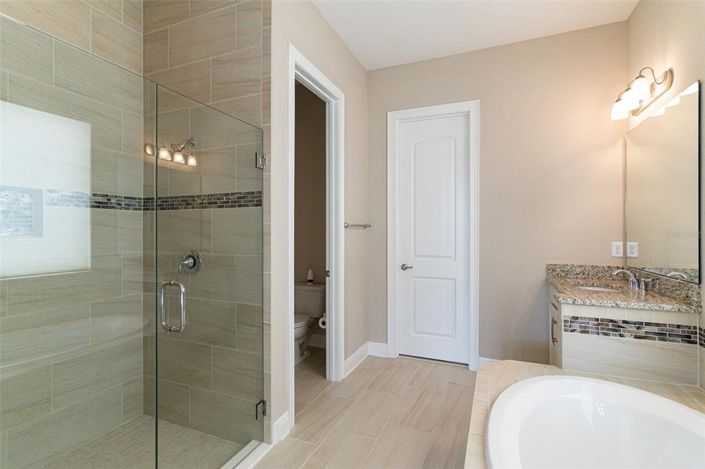 Image No.29-4 Bed House for sale