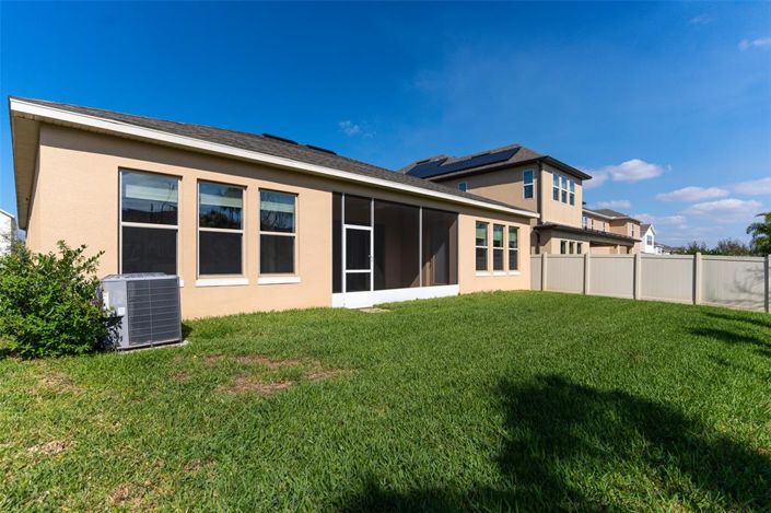 Image No.52-4 Bed House for sale