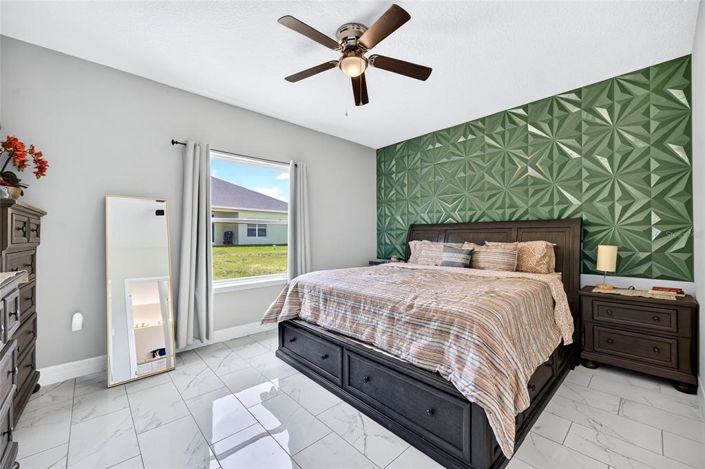 Image No.19-3 Bed House for sale