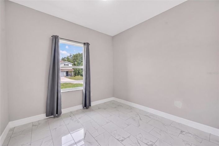 Image No.31-3 Bed House for sale