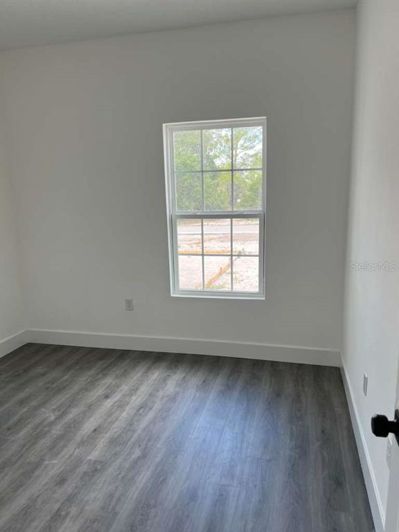 Image No.21-4 Bed House for sale