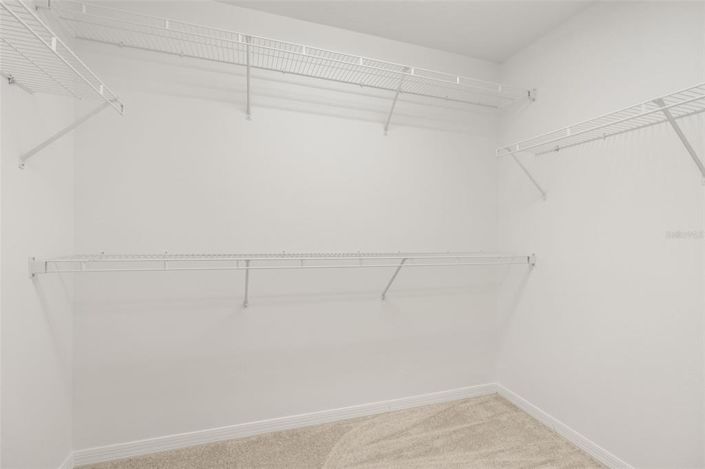 Image No.21-4 Bed House for sale