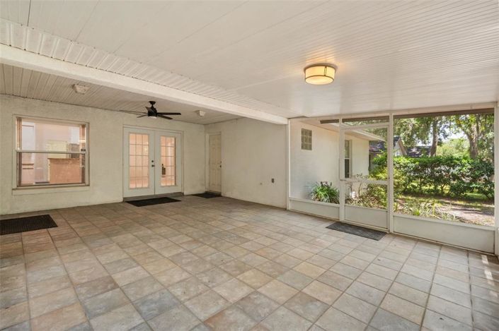 Image No.34-4 Bed House for sale