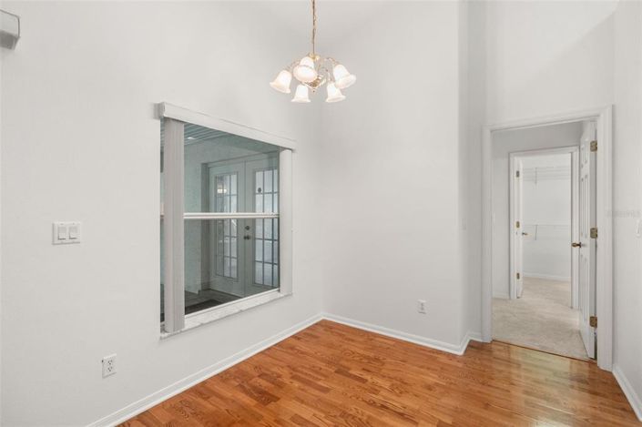 Image No.8-4 Bed House for sale