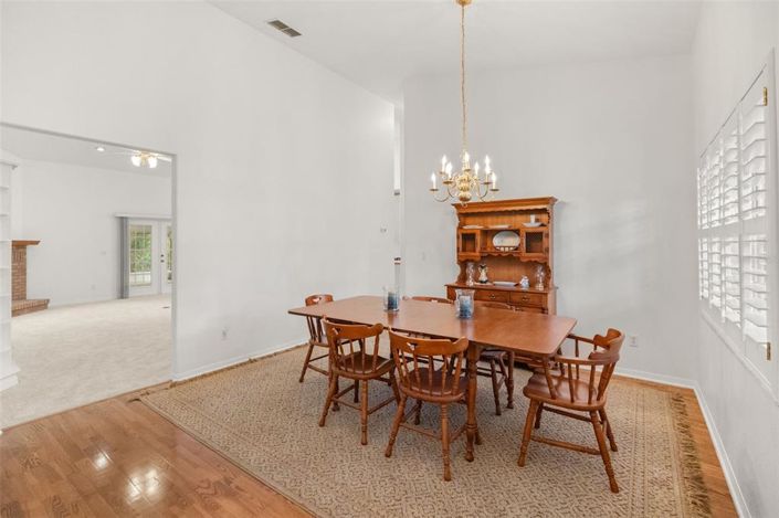 Image No.9-4 Bed House for sale