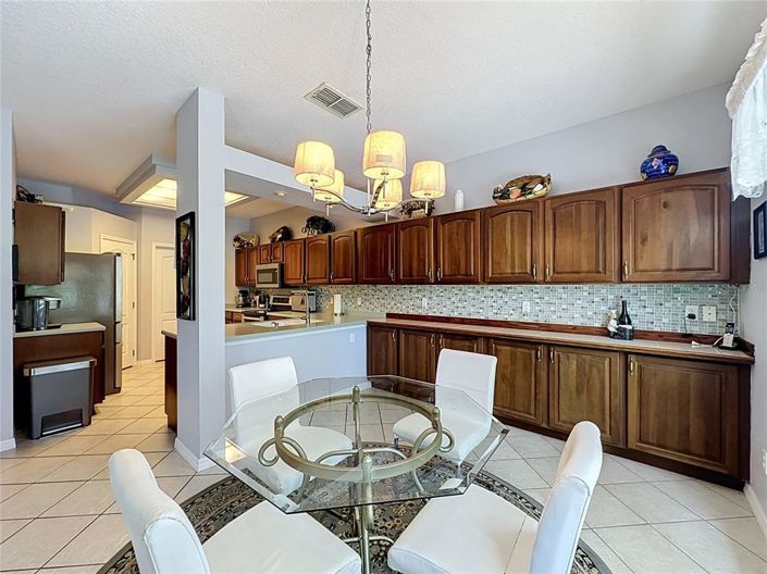 Image No.18-3 Bed House for sale