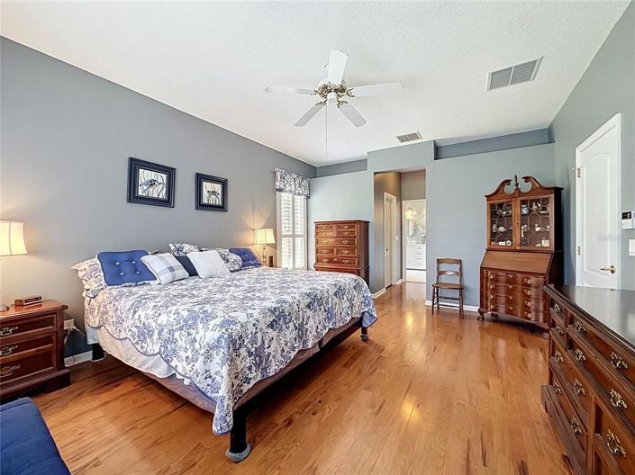 Image No.27-3 Bed House for sale
