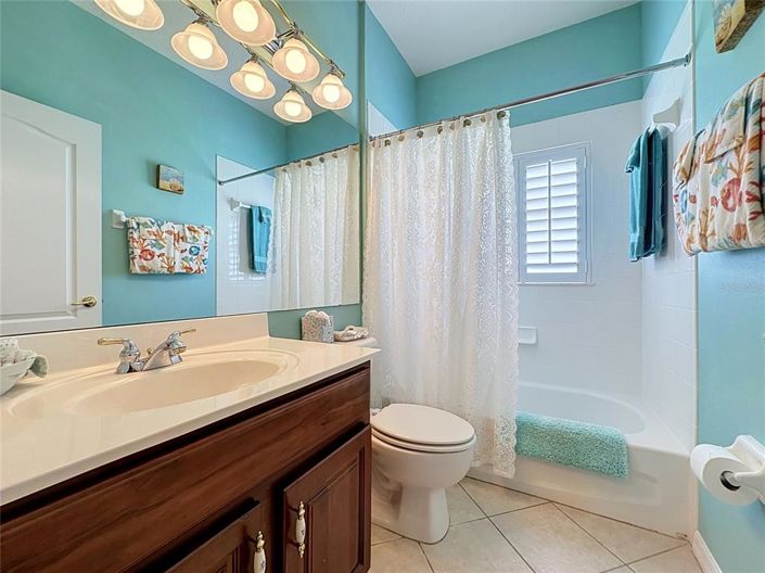 Image No.35-3 Bed House for sale