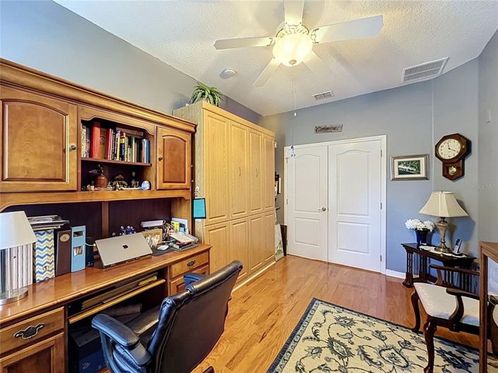 Image No.37-3 Bed House for sale