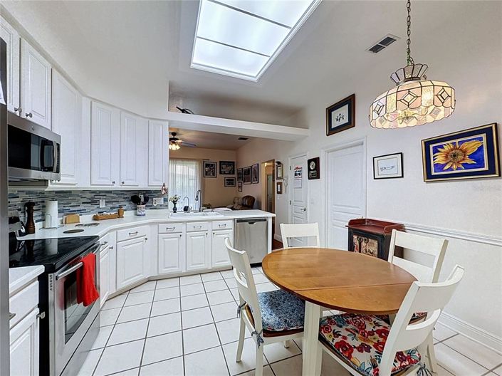 Image No.16-3 Bed House for sale