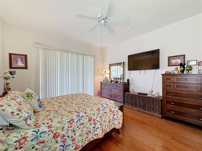 Image No.22-3 Bed House for sale