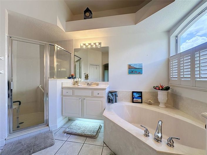 Image No.26-3 Bed House for sale
