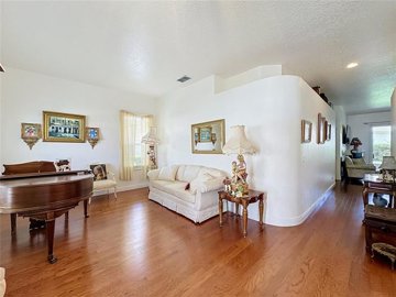 8d076785