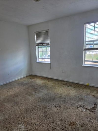 Image No.14-5 Bed House for sale