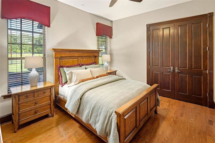 Image No.32-3 Bed House for sale