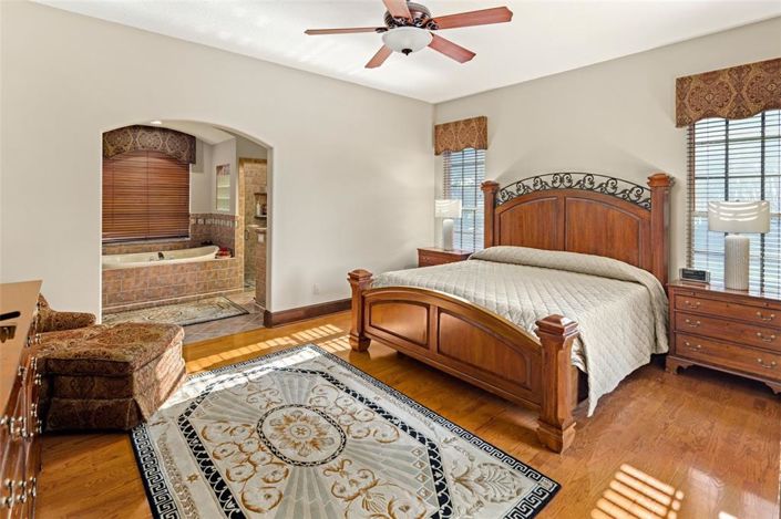 Image No.36-3 Bed House for sale