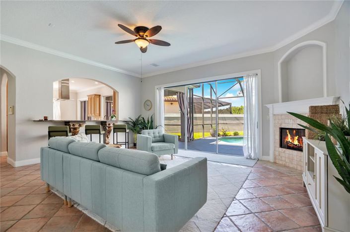 Image No.24-5 Bed House for sale