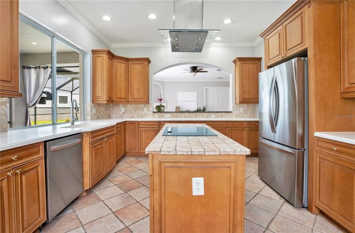 Image No.33-5 Bed House for sale