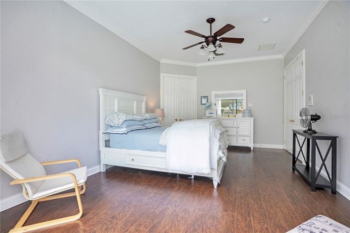 Image No.39-5 Bed House for sale
