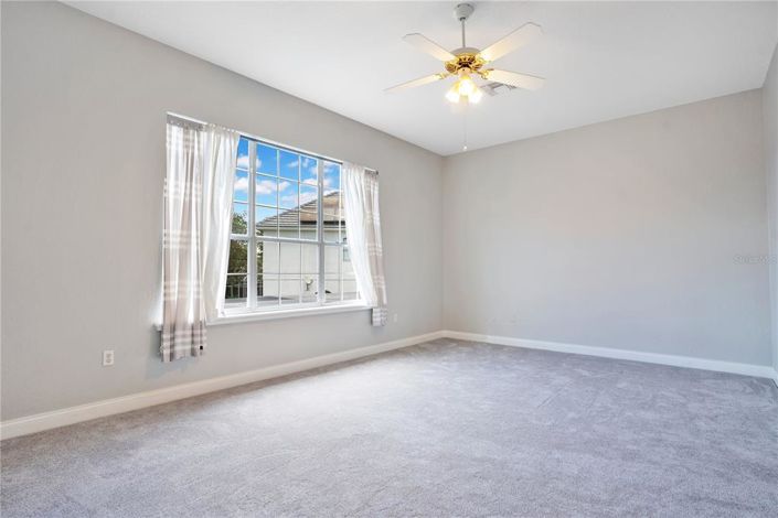 Image No.50-5 Bed House for sale