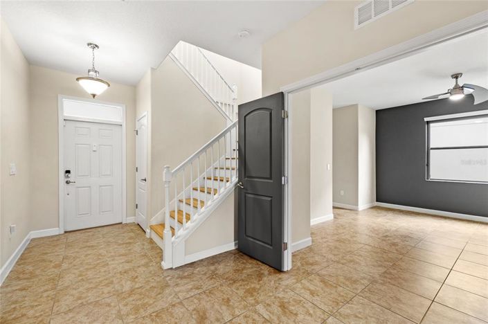 Image No.18-7 Bed House for sale