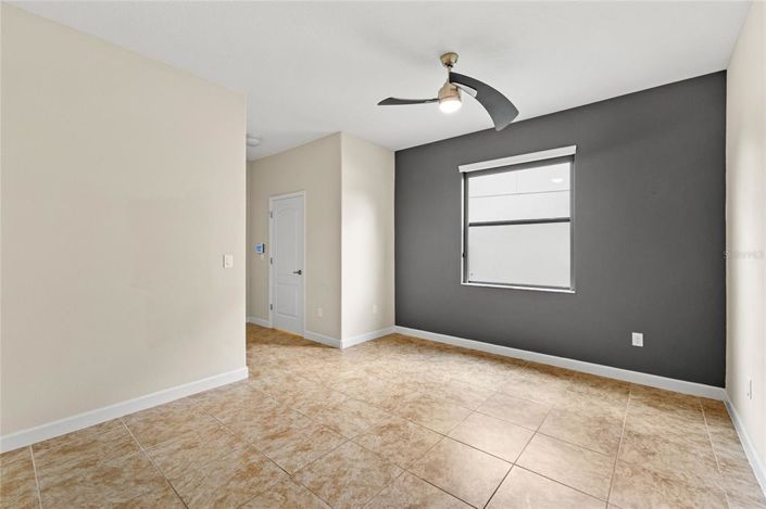 Image No.20-7 Bed House for sale