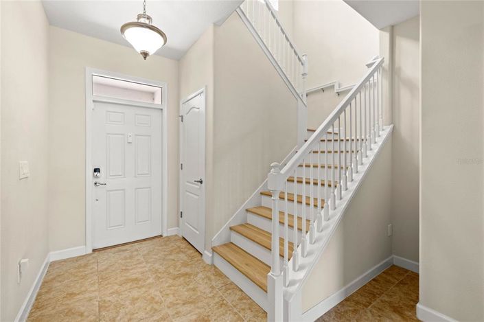 Image No.22-7 Bed House for sale