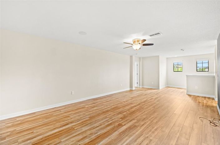 Image No.36-7 Bed House for sale