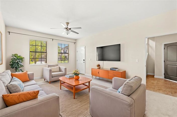 Image No.4-7 Bed House for sale