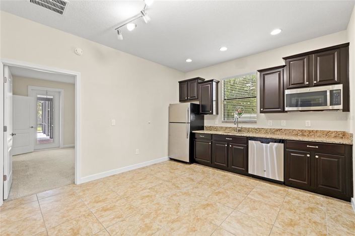 Image No.46-7 Bed House for sale