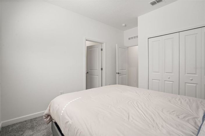 Image No.20-4 Bed House for sale