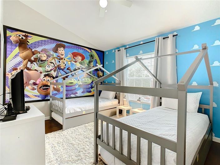 Image No.26-3 Bed Townhouse for sale