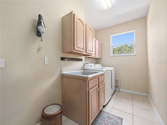 Image No.34-4 Bed House for sale