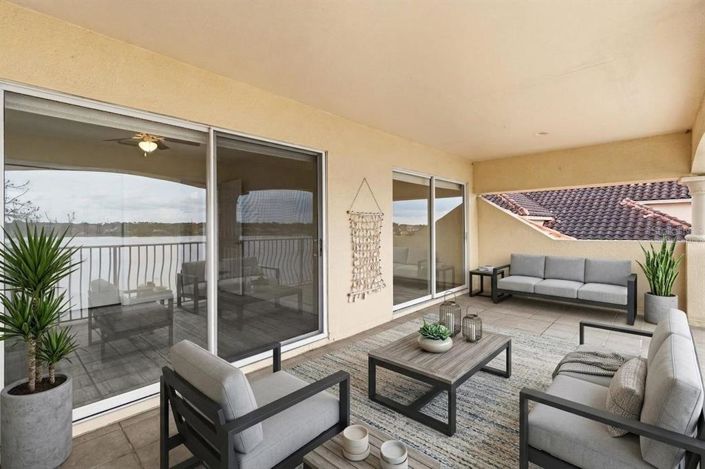 Image No.54-5 Bed House for sale