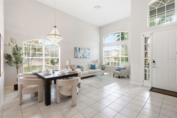 Image No.3-5 Bed House for sale