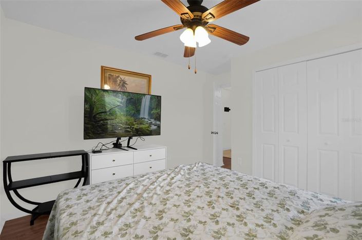 Image No.14-3 Bed House for sale