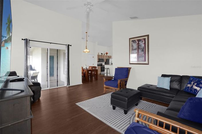 Image No.5-3 Bed House for sale