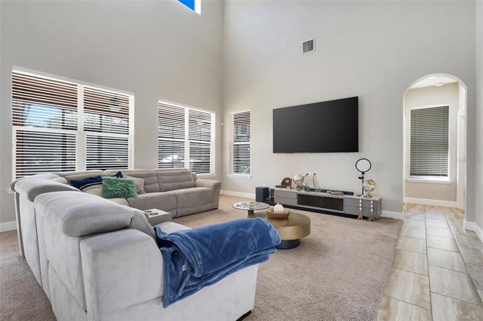Image No.15-5 Bed House for sale
